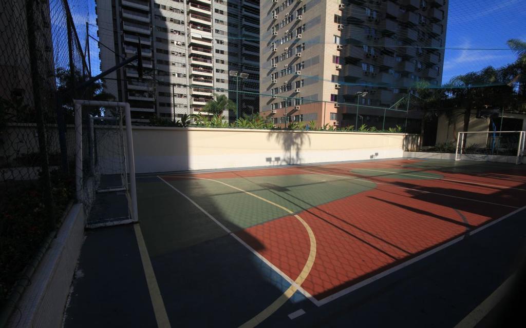 Localizacao Privilegiada Na Barra Da Tijuca Rj Rio de Janeiro Camera foto